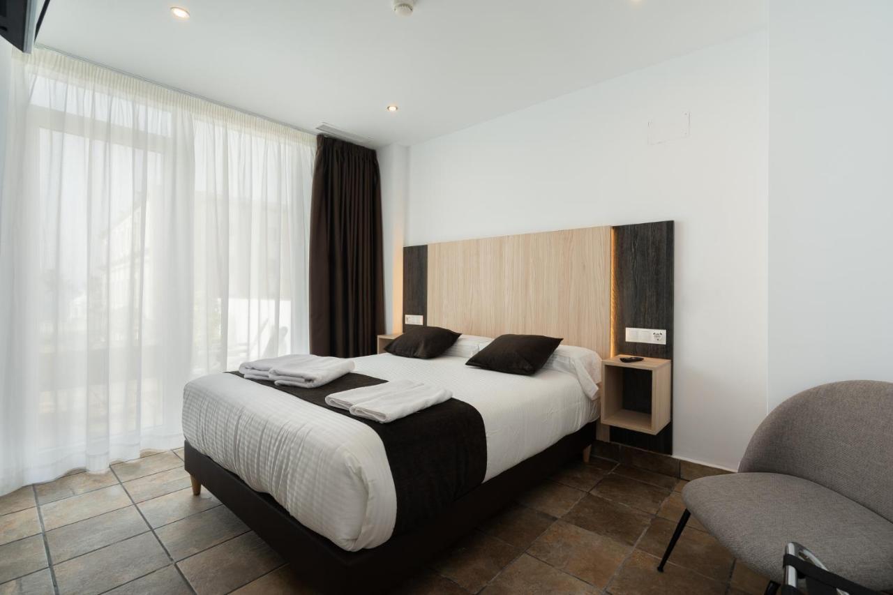 Aparthotel Plaza De La Luz Cadice